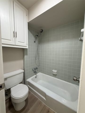 902 S Weatherred Drive 902F, Richardson, TX 75080