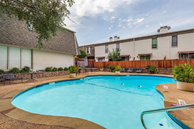 902 S Weatherred Drive 902F, Richardson, TX 75080