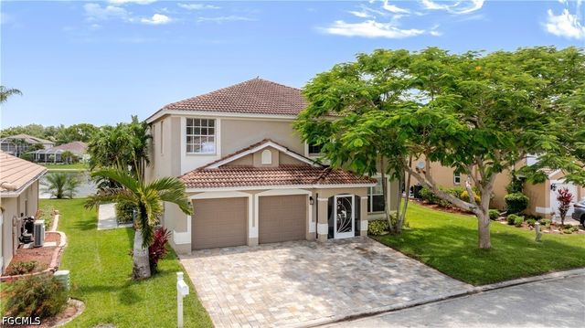 11141 Lakeland CIR, Fort Myers, FL 33913