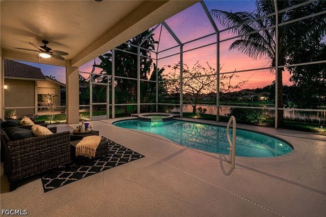 11141 Lakeland CIR, Fort Myers, FL 33913