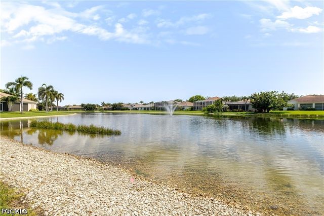 11141 Lakeland CIR, Fort Myers, FL 33913