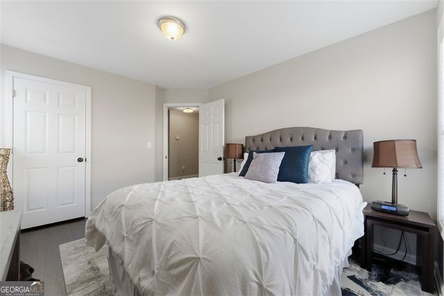 1516 Endurance Hill Drive NW BLDG 8, Kennesaw, GA 30152