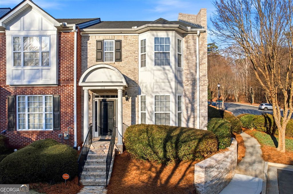 1516 Endurance Hill Drive NW BLDG 8, Kennesaw, GA 30152