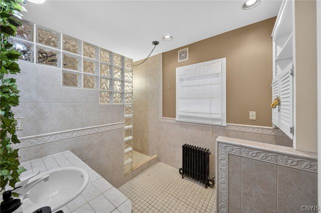 2340 Court St, Salina, NY 13208