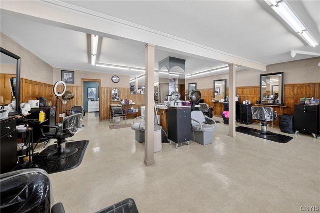 2340 Court St, Salina, NY 13208