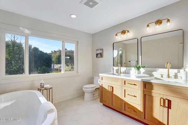 1420 Oldbury Place, Westlake Village, CA 91361