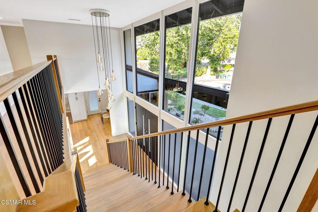 Image 27 of property listing at 1420 Oldbury Place, Westlake Village, CA 91361