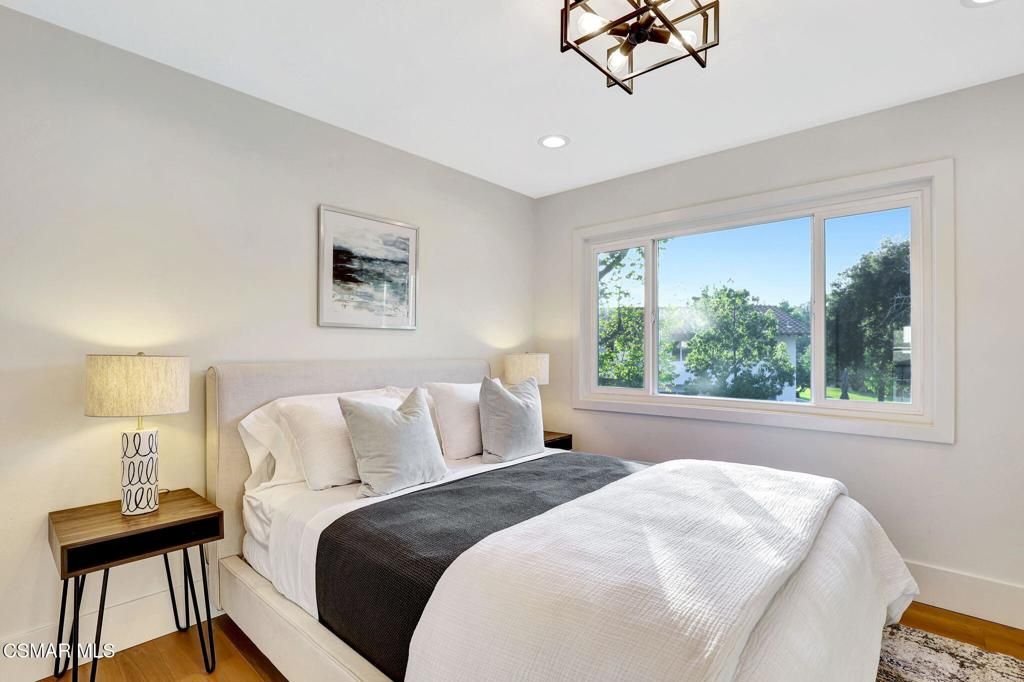 Image 39 of property listing at 1420 Oldbury Place, Westlake Village, CA 91361