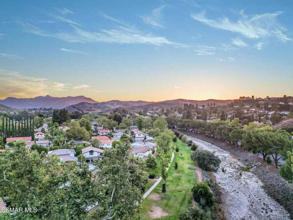Image 50 of property listing at 1420 Oldbury Place, Westlake Village, CA 91361