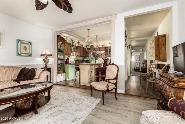 129 N PINAL Avenue, Superior, AZ 85173