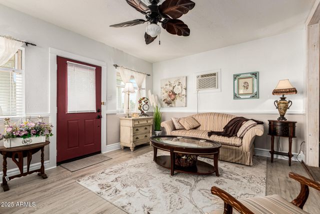 129 N PINAL Avenue, Superior, AZ 85173