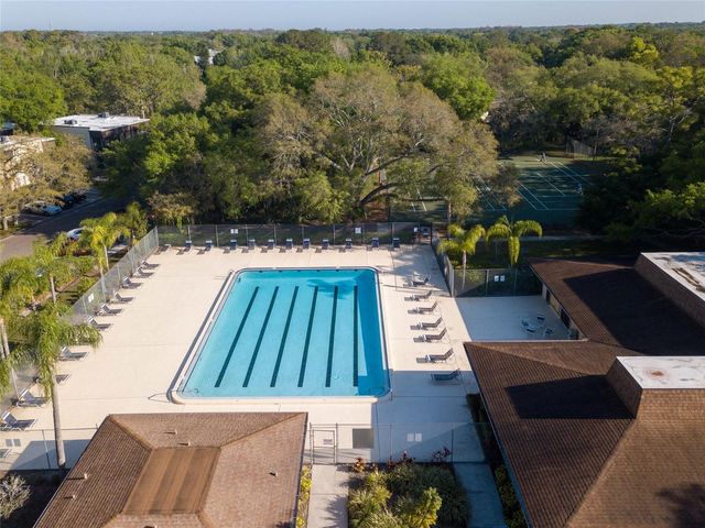 11720 RAINTREE VILLAGE BOULEVARD A, Temple Terrace, FL 33617