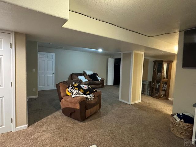 1036 S Los Charros Dr, Pueblo West, CO 81007