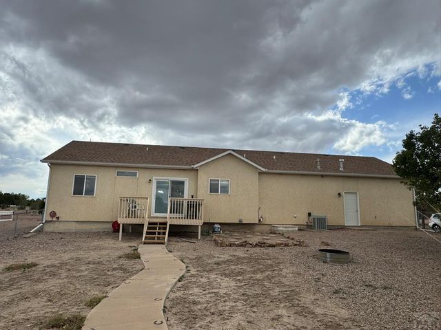 1036 S Los Charros Dr, Pueblo West, CO 81007