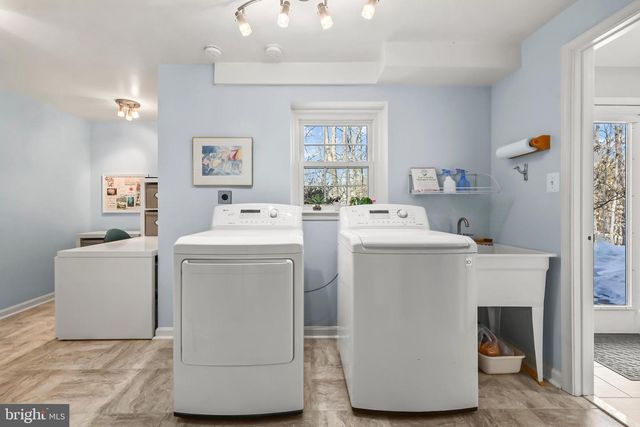 4302 ORKNEY CT, Woodbridge, VA 22192