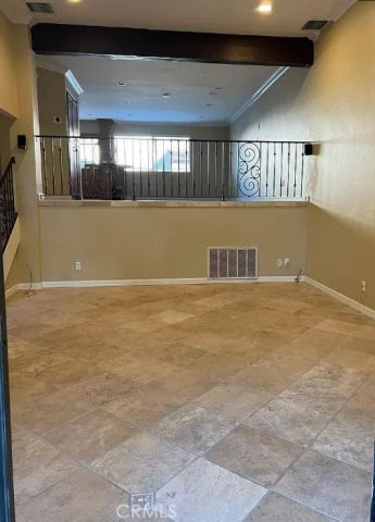 5800 Owensmouth 7, Los Angeles, CA 91367