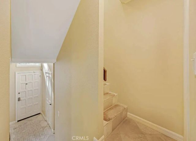 5800 Owensmouth 7, Los Angeles, CA 91367