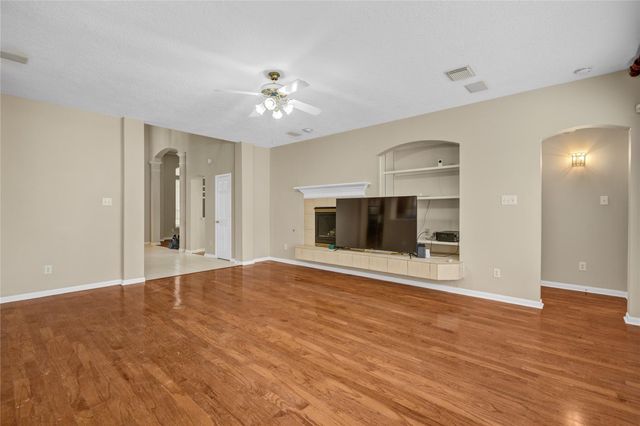 4130 Midstream Drive, Missouri City, TX 77459