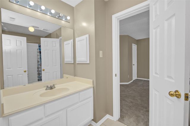 4130 Midstream Drive, Missouri City, TX 77459