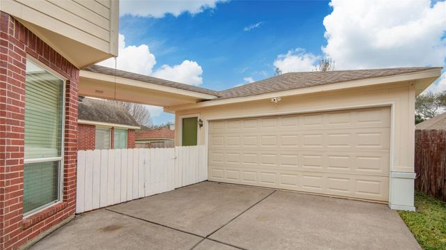 4130 Midstream Drive, Missouri City, TX 77459