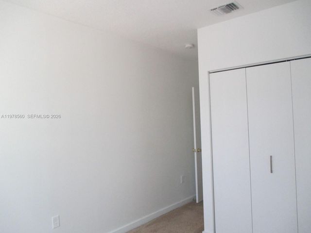 3417 NW 13th St, Lauderhill, FL 33311