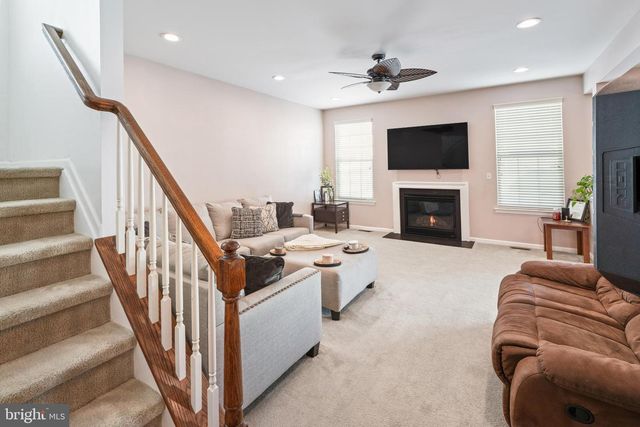 17 WESTBURY DR, Berlin, NJ 08009