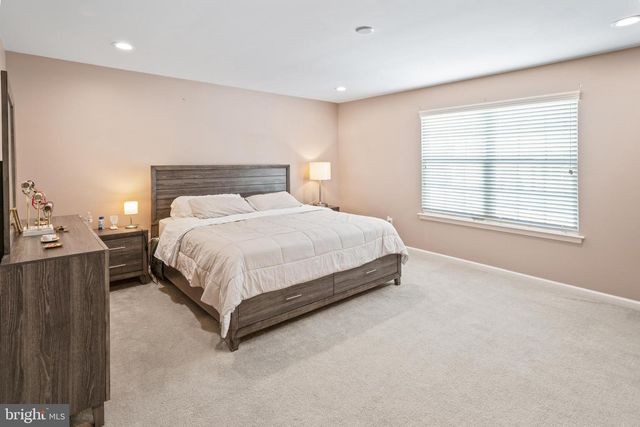 17 WESTBURY DR, Berlin, NJ 08009