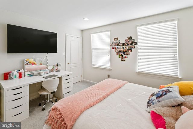 17 WESTBURY DR, Berlin, NJ 08009