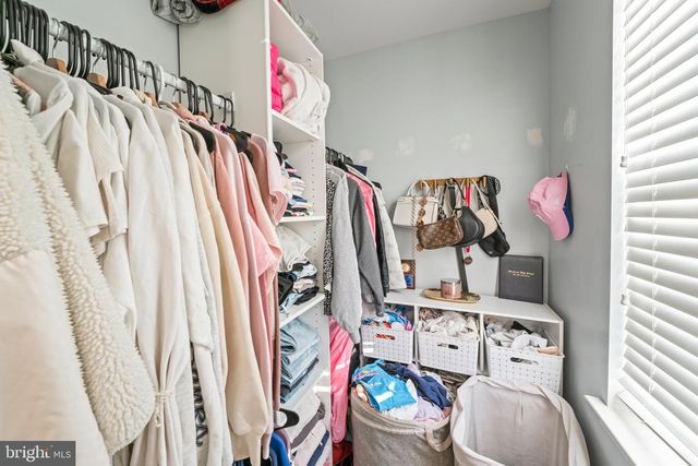 17 WESTBURY DR, Berlin, NJ 08009