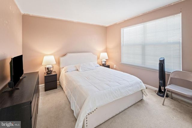 17 WESTBURY DR, Berlin, NJ 08009