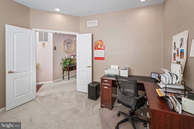 17 WESTBURY DR, Berlin, NJ 08009