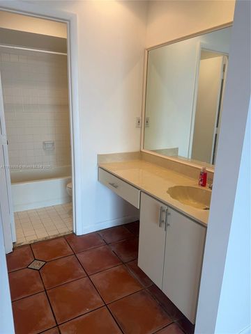 13773 SW 147th Cir Ln 1-21, Miami, FL 33186