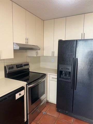 13773 SW 147th Cir Ln 1-21, Miami, FL 33186