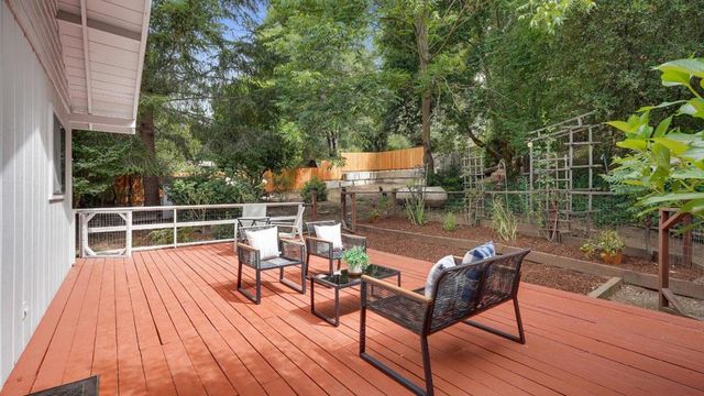 14636 W Park Avenue, Boulder Creek, CA 95006