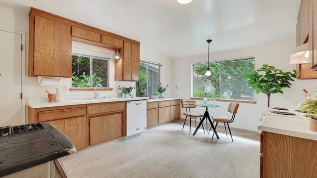 14636 W Park Avenue, Boulder Creek, CA 95006