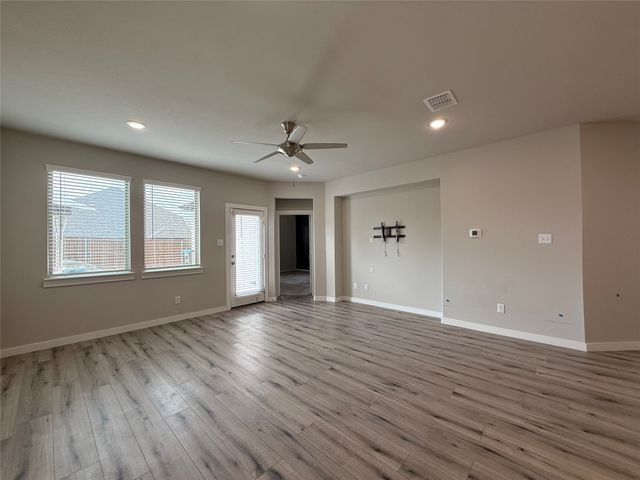 119 Genovese Drive, Princeton, TX 75071