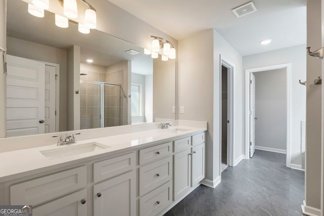 107 Cornwell Way, Calhoun, GA 30701