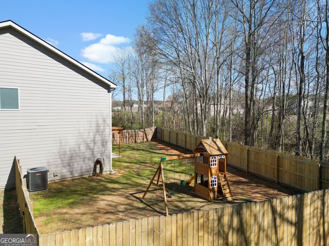 107 Cornwell Way, Calhoun, GA 30701