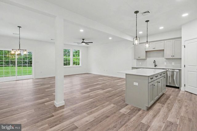 507 S BALTIMORE ST, Dillsburg, PA 17019