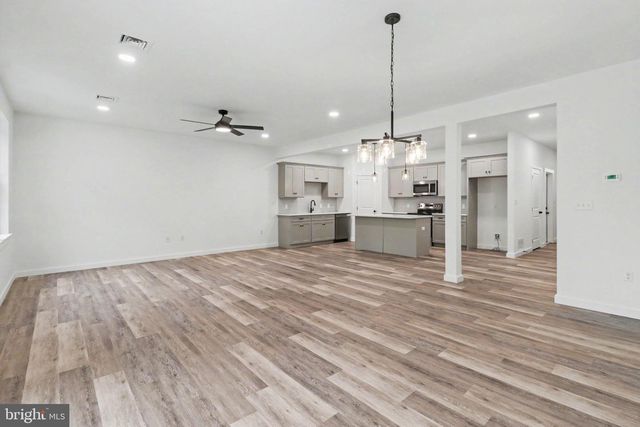 507 S BALTIMORE ST, Dillsburg, PA 17019