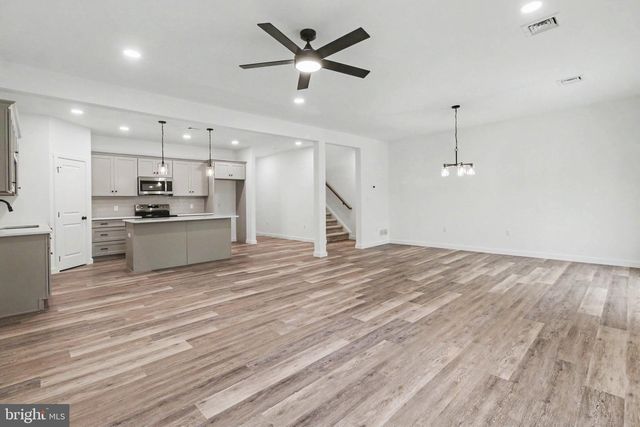 507 S BALTIMORE ST, Dillsburg, PA 17019