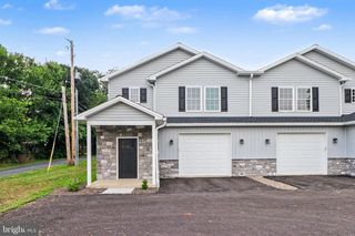 507 S BALTIMORE ST, Dillsburg, PA 17019