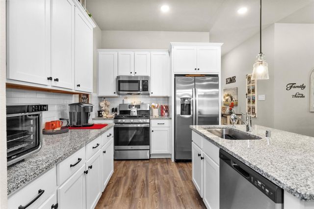 10009 Bigfoot Wallace Drive, Montgomery, TX 77316