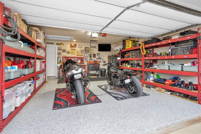 10009 Bigfoot Wallace Drive, Montgomery, TX 77316