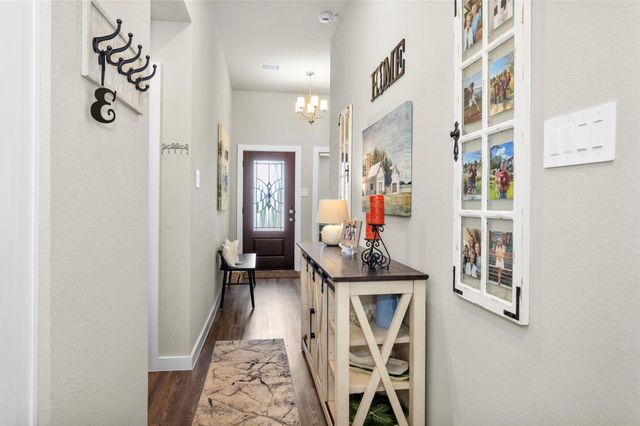 10009 Bigfoot Wallace Drive, Montgomery, TX 77316