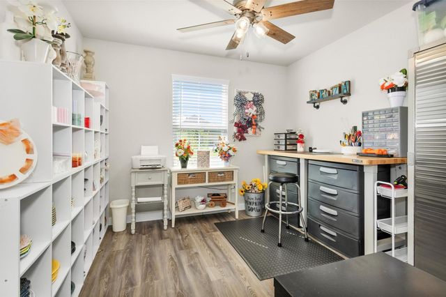 10009 Bigfoot Wallace Drive, Montgomery, TX 77316