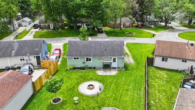 556 Courtney Drive, New Haven, IN 46774