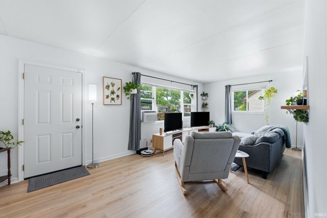 556 Courtney Drive, New Haven, IN 46774