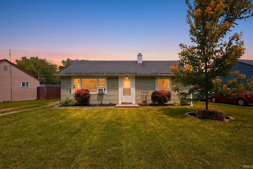 556 Courtney Drive, New Haven, IN 46774