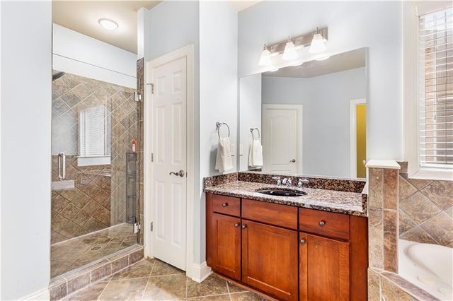 454 Julia Drive, Powder Springs, GA 30127